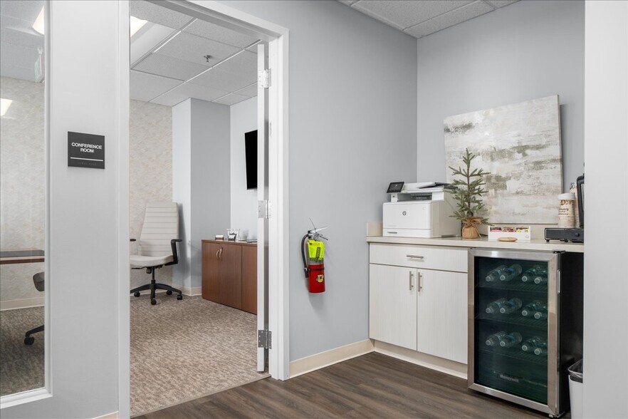 More Photos Of 4259 W Swamp Rd, Doylestown Office For Lease