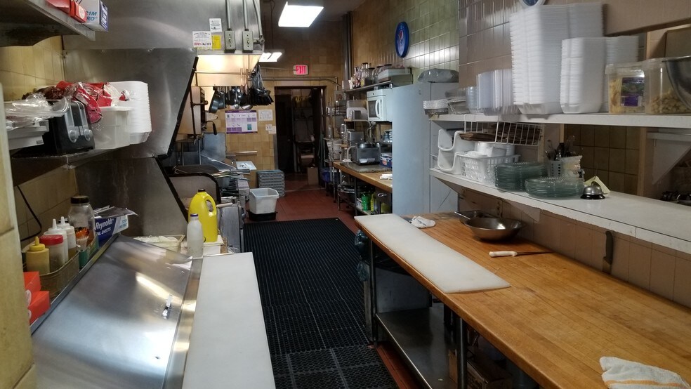 More Photos Of 136 New Jersey Ave, Absecon Restaurant For Sale