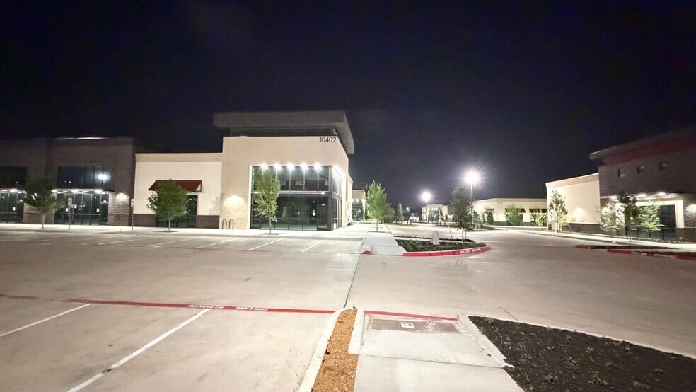 More Photos Of 10040 Coit Rd, Frisco Storefront Retail Office For Lease