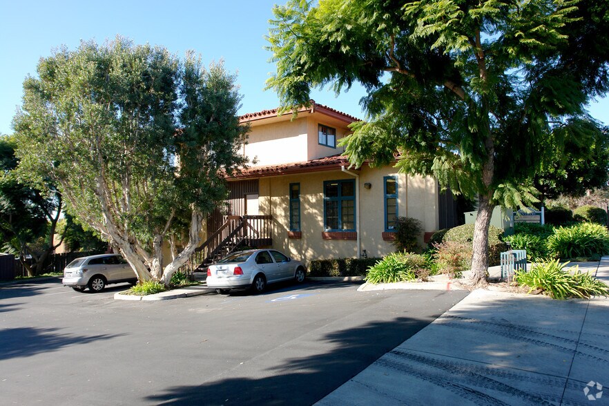 More Photos Of 2515 Pio Pico Dr, Carlsbad Medical For Lease