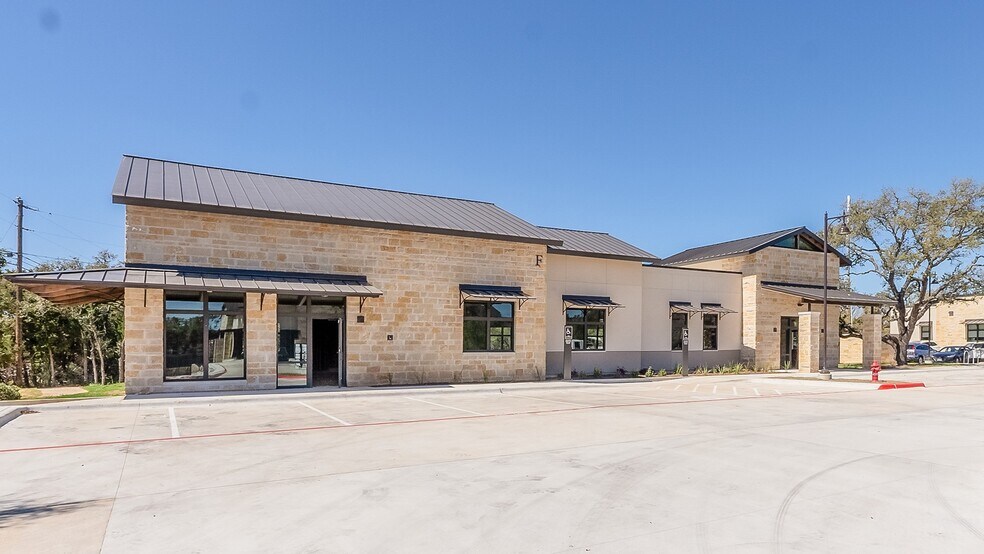 More Photos Of 1513 E New Hope Dr, Cedar Park Medical For Sale