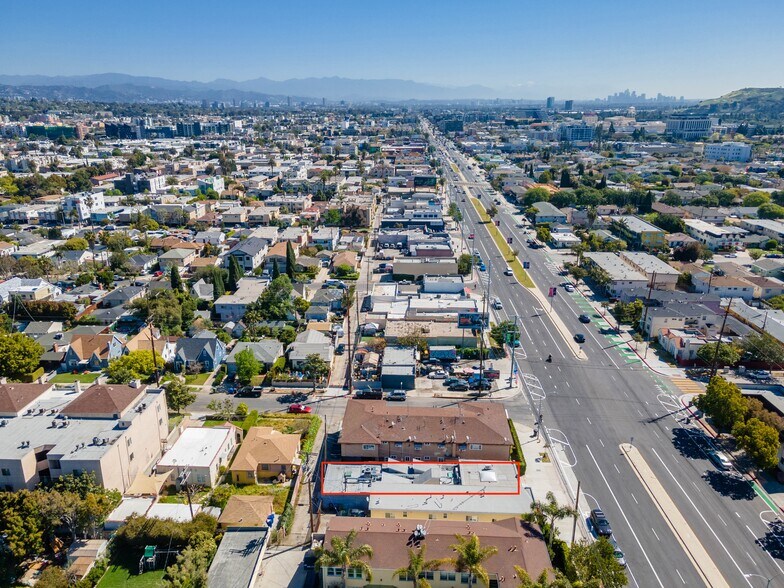 More Photos Of 11007 Venice Blvd, Los Angeles Storefront Retail Office For Lease