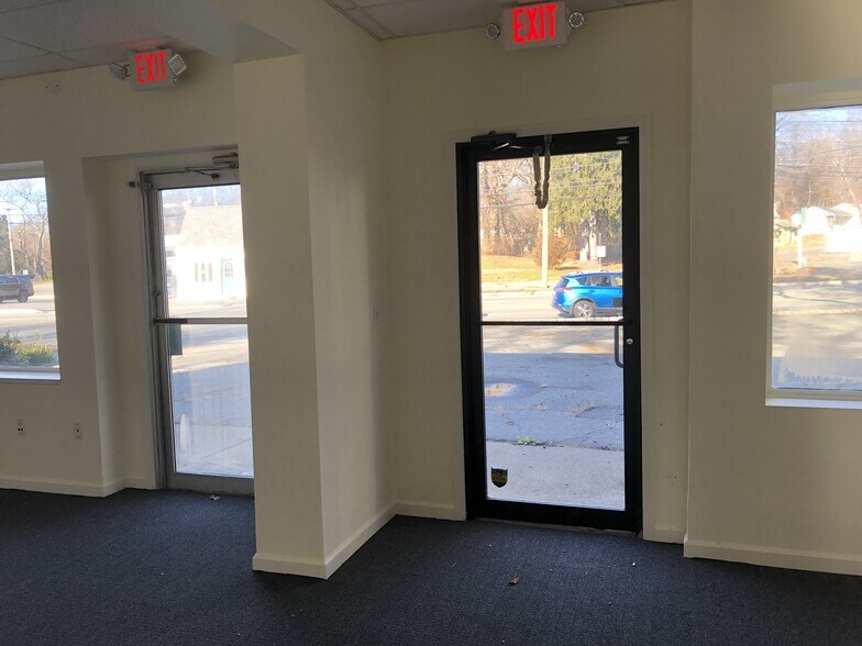 More Photos Of 111 US Highway 46, Budd Lake Freestanding For Lease