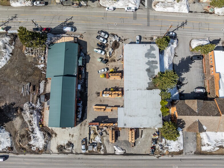 More Photos Of 283 Sierra Manor Rd, Mammoth Lakes Freestanding For Sale