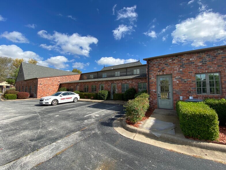 More Photos Of 4101 N State Highway NN, Ozark Medical For Lease