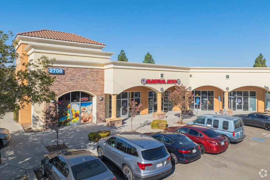 More Photos Of 2706-2846 Pavilion Pky, Tracy General Retail For Lease