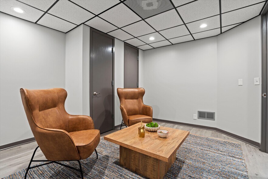 More Photos Of 502 W Markey Rd, Belton Medical For Sale