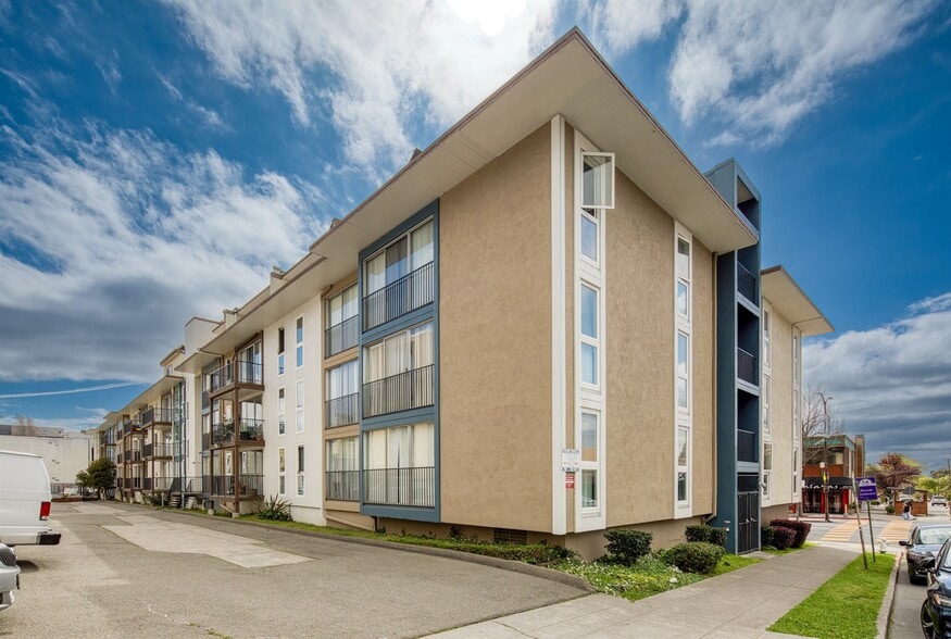 More Photos Of 1709 Shattuck Ave, Berkeley Apartments For Sale