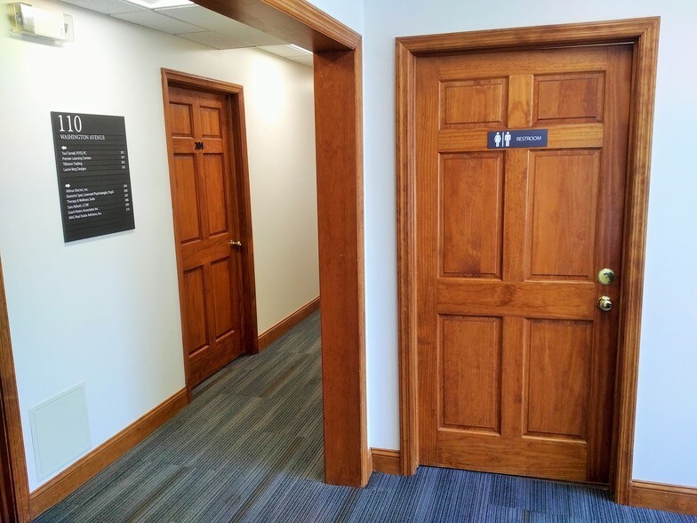 More Photos Of 110 Washington Ave, Pleasantville Medical For Lease