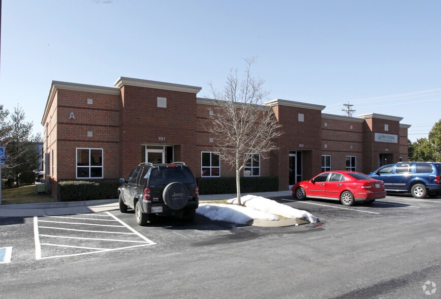 Primary Photo Of 256 Seaboard Ln, Franklin Office For Lease