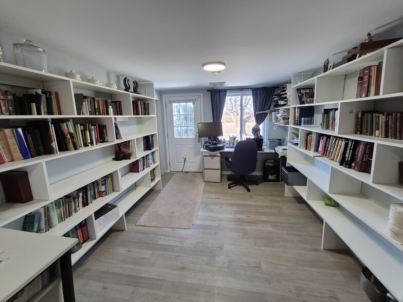 More Photos Of 360 Bay Ave, Milford Storefront Retail Residential For Sale