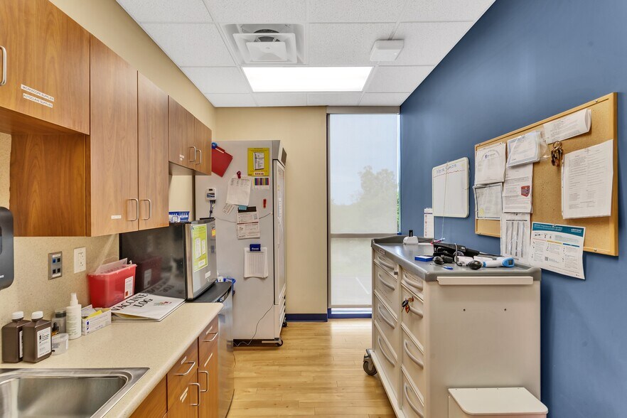 More Photos Of 4044 Route 130, Irwin Medical For Sale