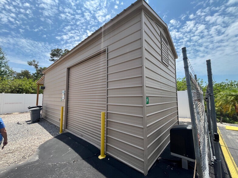 More Photos Of 743 Wesley Ave, Tarpon Springs Warehouse For Sale