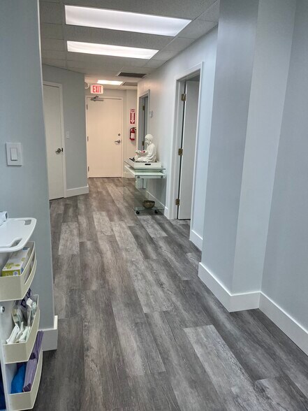 More Photos Of 7765 SW 87th Ave, Miami Medical For Sale