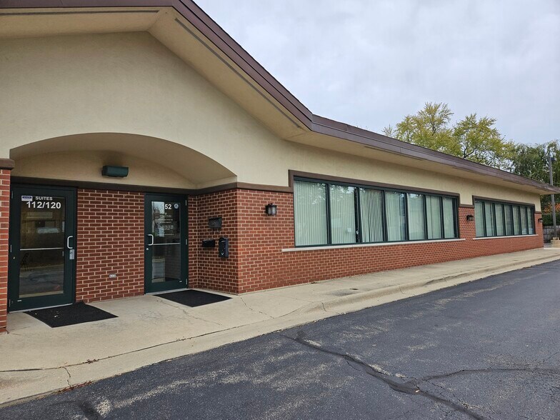More Photos Of 932 N Wright St, Naperville Office For Lease