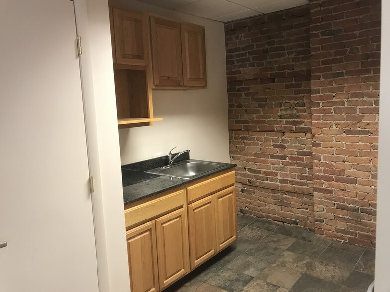 More Photos Of 316 S Clinton St, Syracuse Loft Creative Space For Lease