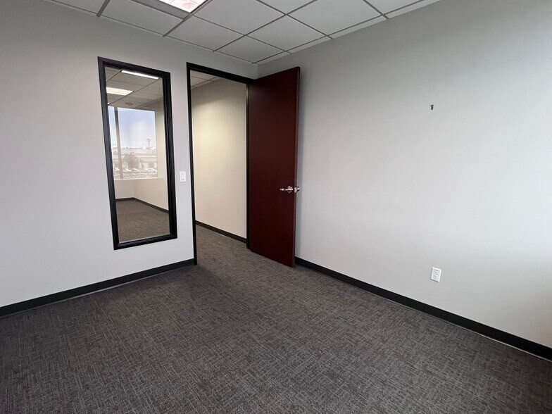 More Photos Of 16114 E Indiana Ave, Spokane Valley Medical For Lease