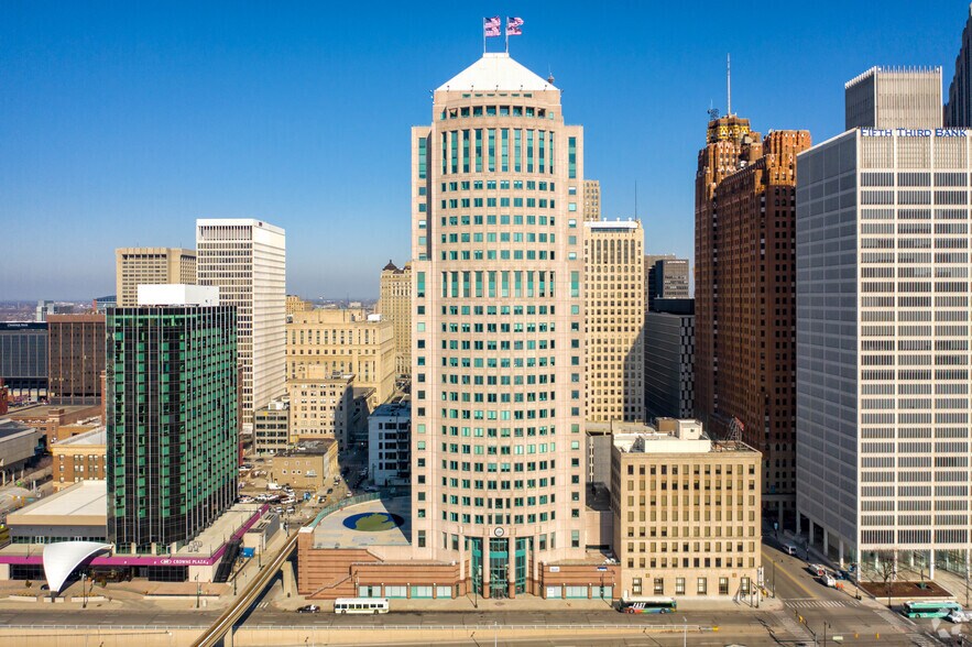 More Photos Of 150 W Jefferson Ave, Detroit Office For Lease