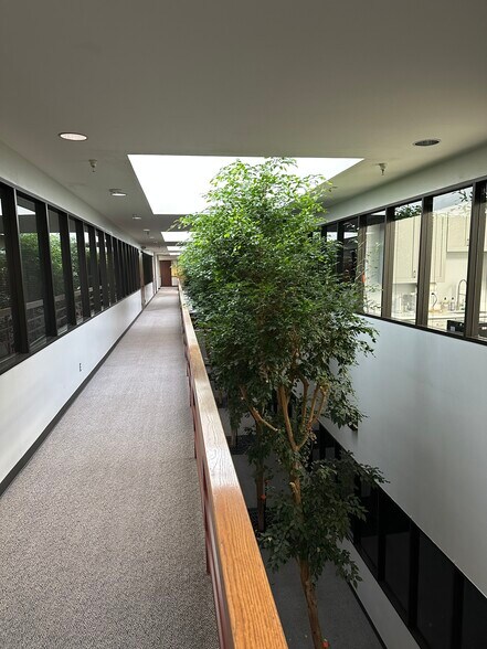 More Photos Of 811 FM-1959, Houston Office For Lease