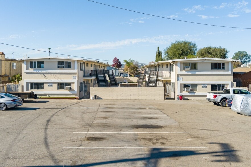 More Photos Of 532 N 1st St, El Cajon Apartments For Sale