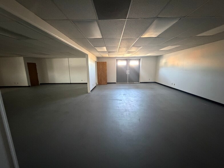 More Photos Of 2548 Paulson Rd, Turlock Manufacturing For Lease