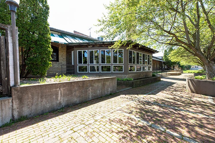 More Photos Of 21 N River St, Batavia Unknown For Lease