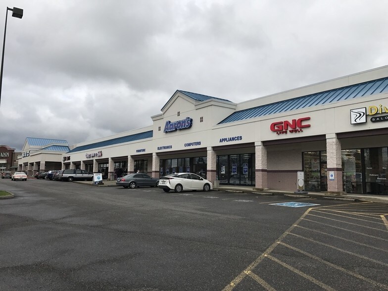 More Photos Of 11505 NE Fourth Plain Rd, Vancouver Unknown For Lease