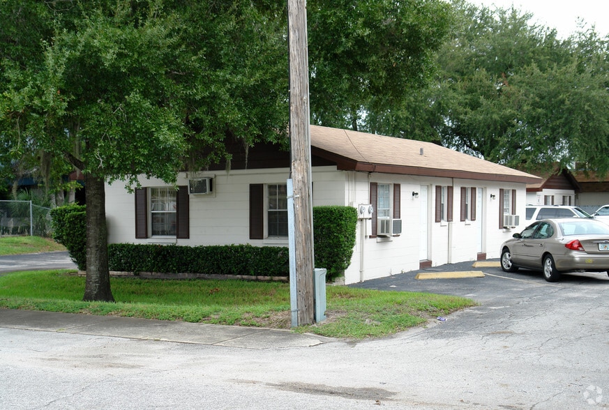 More Photos Of 709-711 Waltham Ave, Orlando Office For Sale