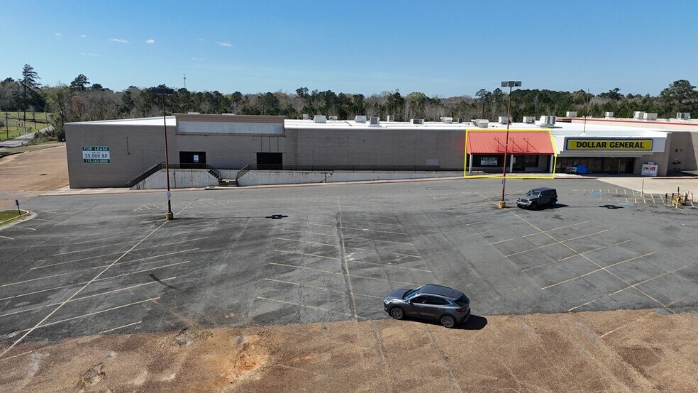 More Photos Of 1005-1027 N Pine St, Deridder Unknown For Lease