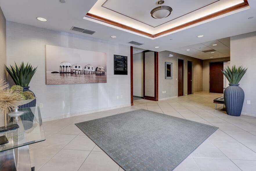 More Photos Of 202 S Rome Ave, Tampa Office For Lease