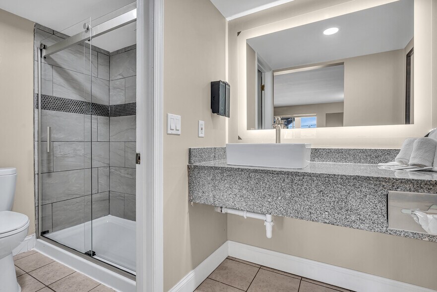 More Photos Of 61 Sumner Ave, Seaside Heights Hotel For Sale