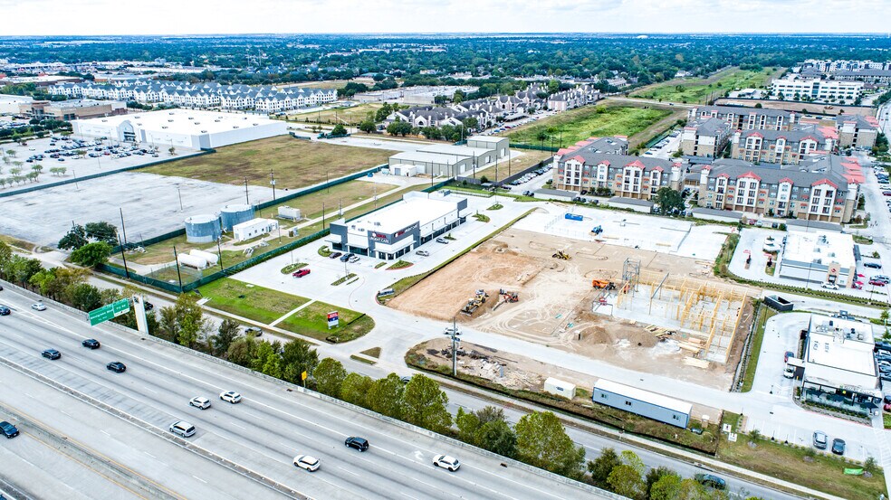 More Photos Of 19304 Katy Fwy, Houston Storefront For Sale