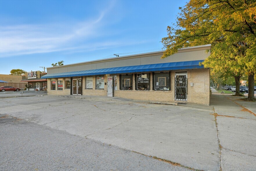 More Photos Of 5840 W 63Rd St, Chicago Freestanding For Sale