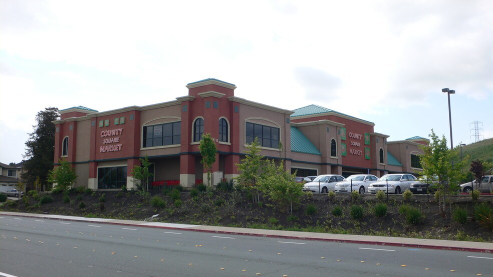More Photos Of 2711 Hillcrest Ave, Antioch Freestanding For Lease