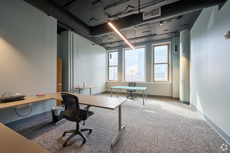 More Photos Of 260 E Main St, Rochester Medical For Lease