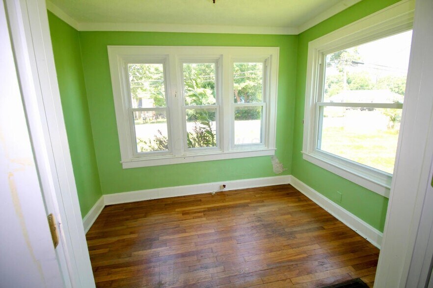 More Photos Of 1805 Columbus Rd, Granville Specialty For Sale