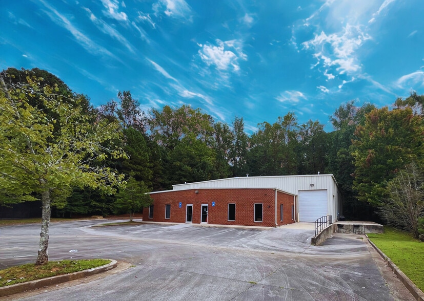Primary Photo Of 121 Holt Industrial Cir, Acworth Warehouse For Sale