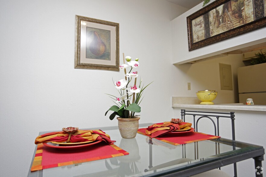 More Photos Of 5855 Citrus Blvd, New Orleans Apartments For Sale