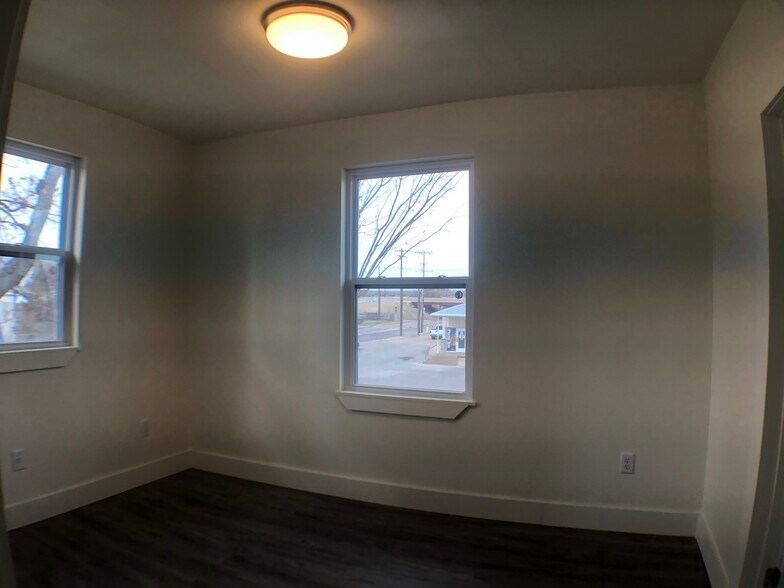 More Photos Of 1306 E 2nd St, Tulsa Apartments For Sale