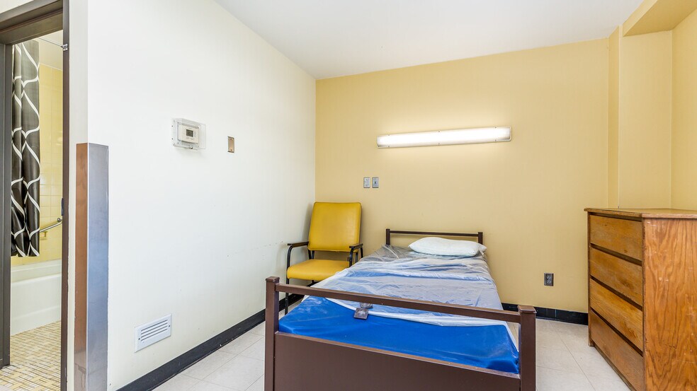 More Photos Of 1160 Seippel Rd, Dubuque Healthcare For Sale