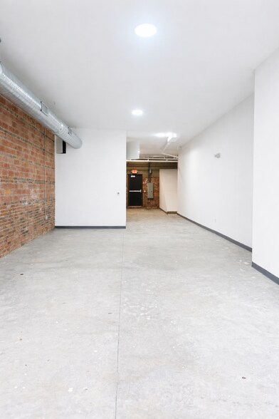 More Photos Of 105 Parsons Ave, Columbus Storefront Retail Office For Lease