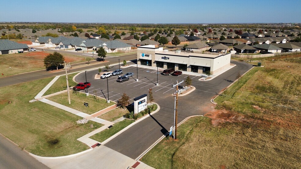 More Photos Of 13600 N Piedmont Rd, Piedmont General Retail For Lease