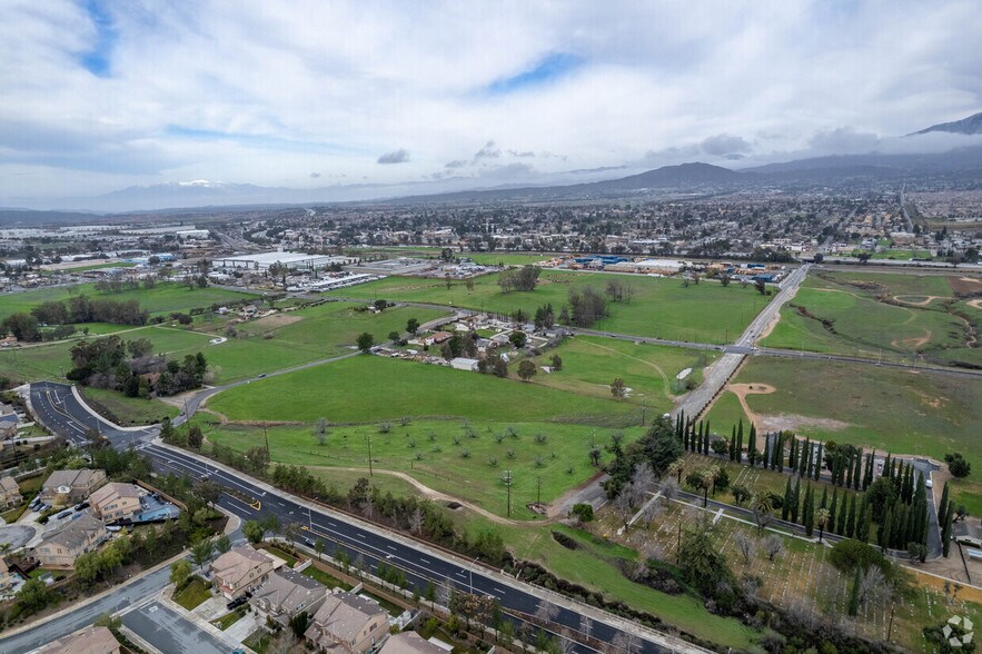More Photos Of Pennsylvania Ave, Beaumont Land For Sale