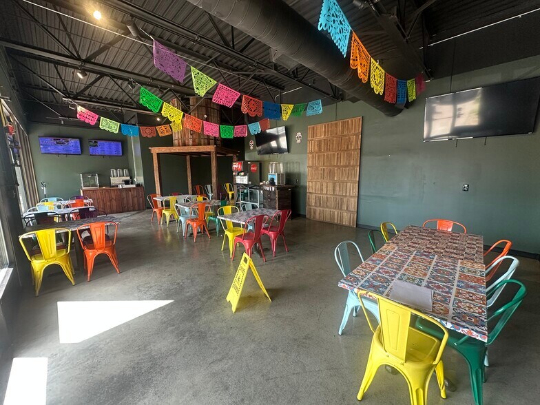 More Photos Of 242-262 W Dominick St, Rome Storefront For Lease