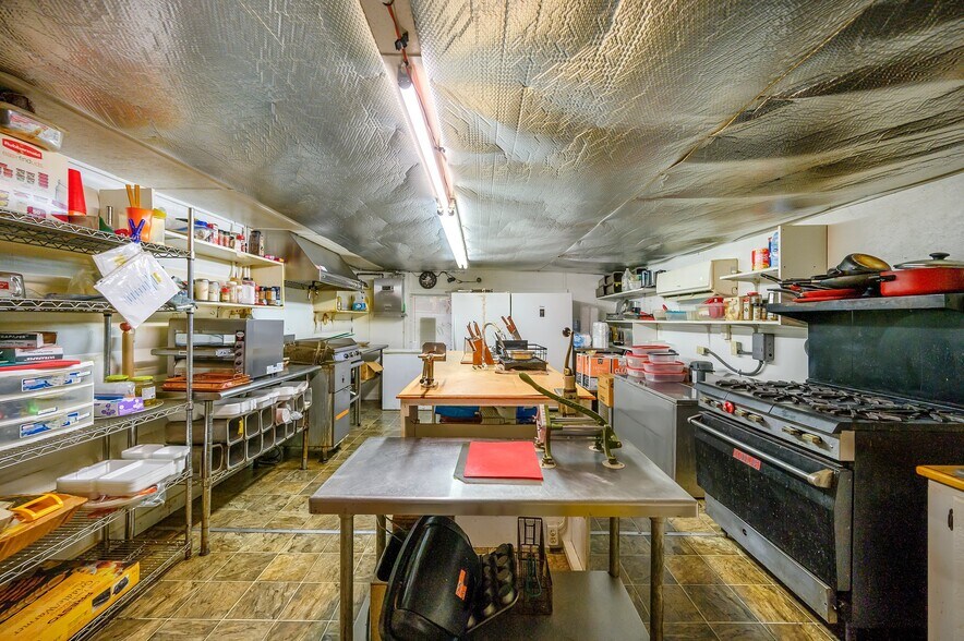 More Photos Of 309 E Washington St, Idabel Specialty For Sale