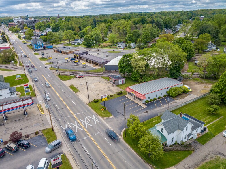More Photos Of 70 W Carleton Rd, Hillsdale Convenience Store For Sale