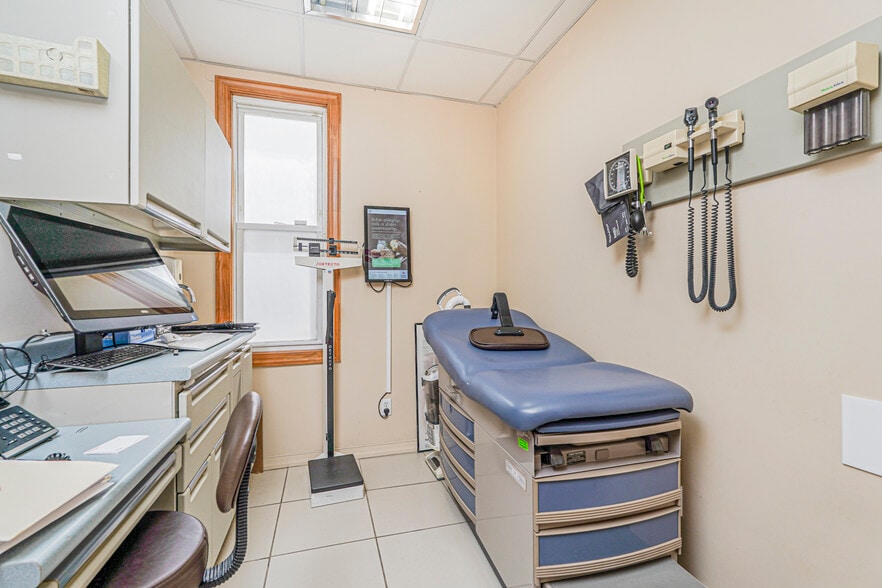 More Photos Of 237 Bay Ridge Pky, Brooklyn Apartments For Sale