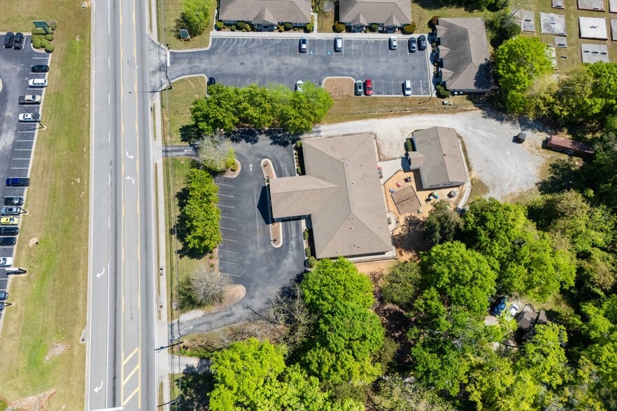 More Photos Of 516 W Bankhead Hwy, Villa Rica Daycare Center For Sale