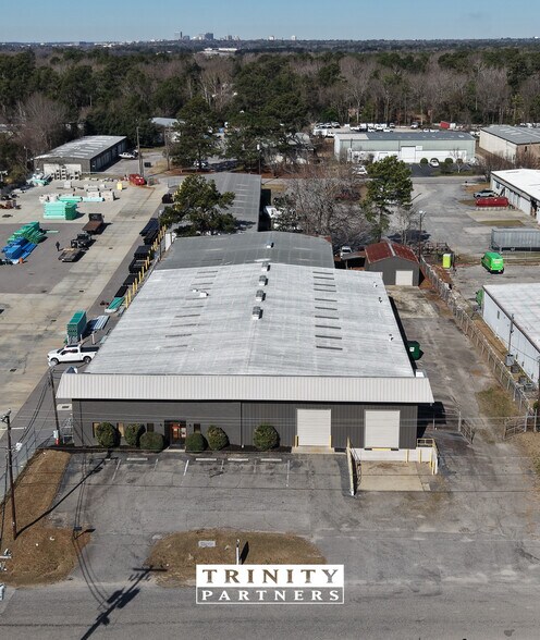 Primary Photo Of 116 N Shorecrest Rd, Columbia Warehouse For Sale