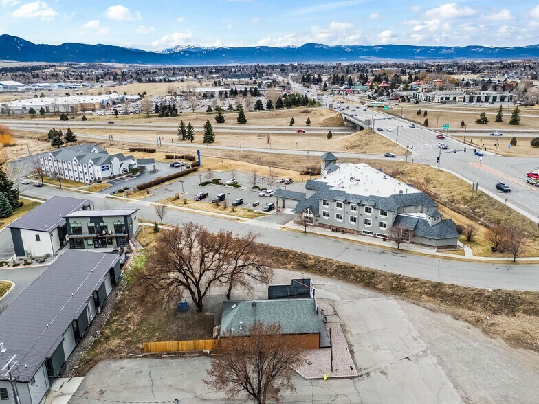 More Photos Of 623 Nikles Dr, Bozeman Storefront Retail Office For Sale